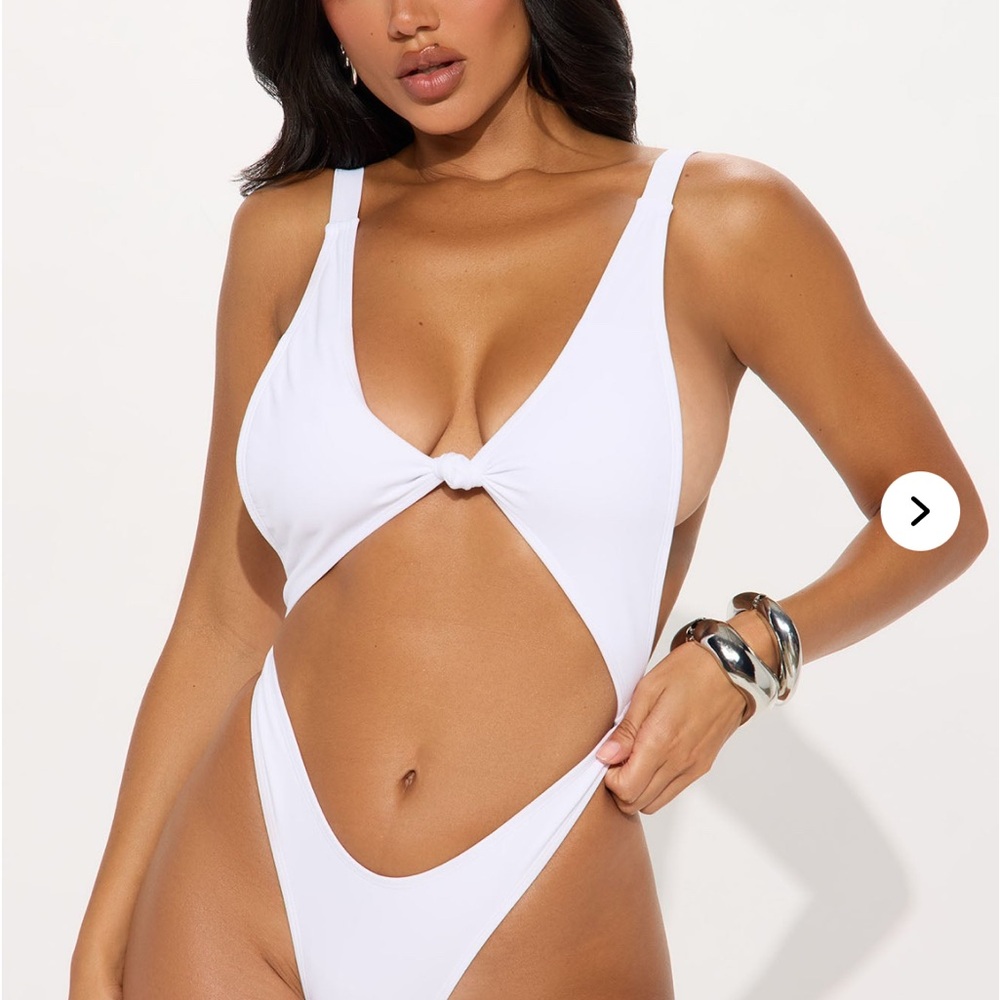 Fashion Nova White Twist Front One-Piece Swimsuit
